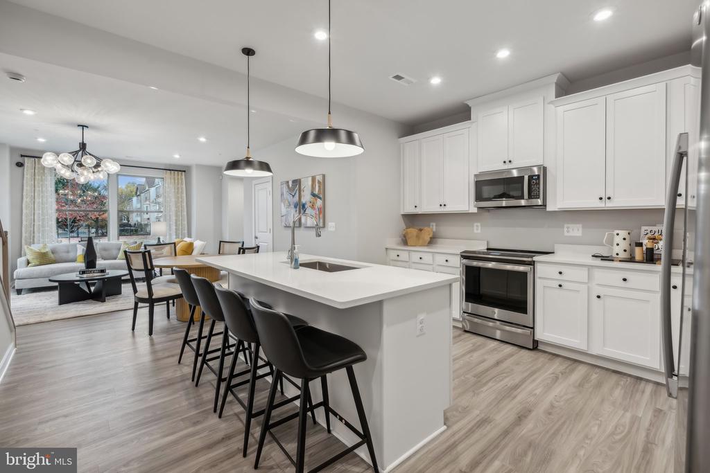 2157 GLACIER ROAD