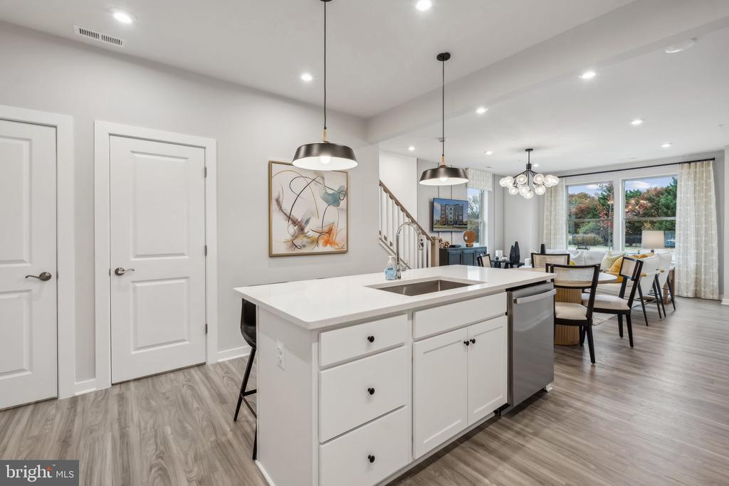 2157 GLACIER ROAD