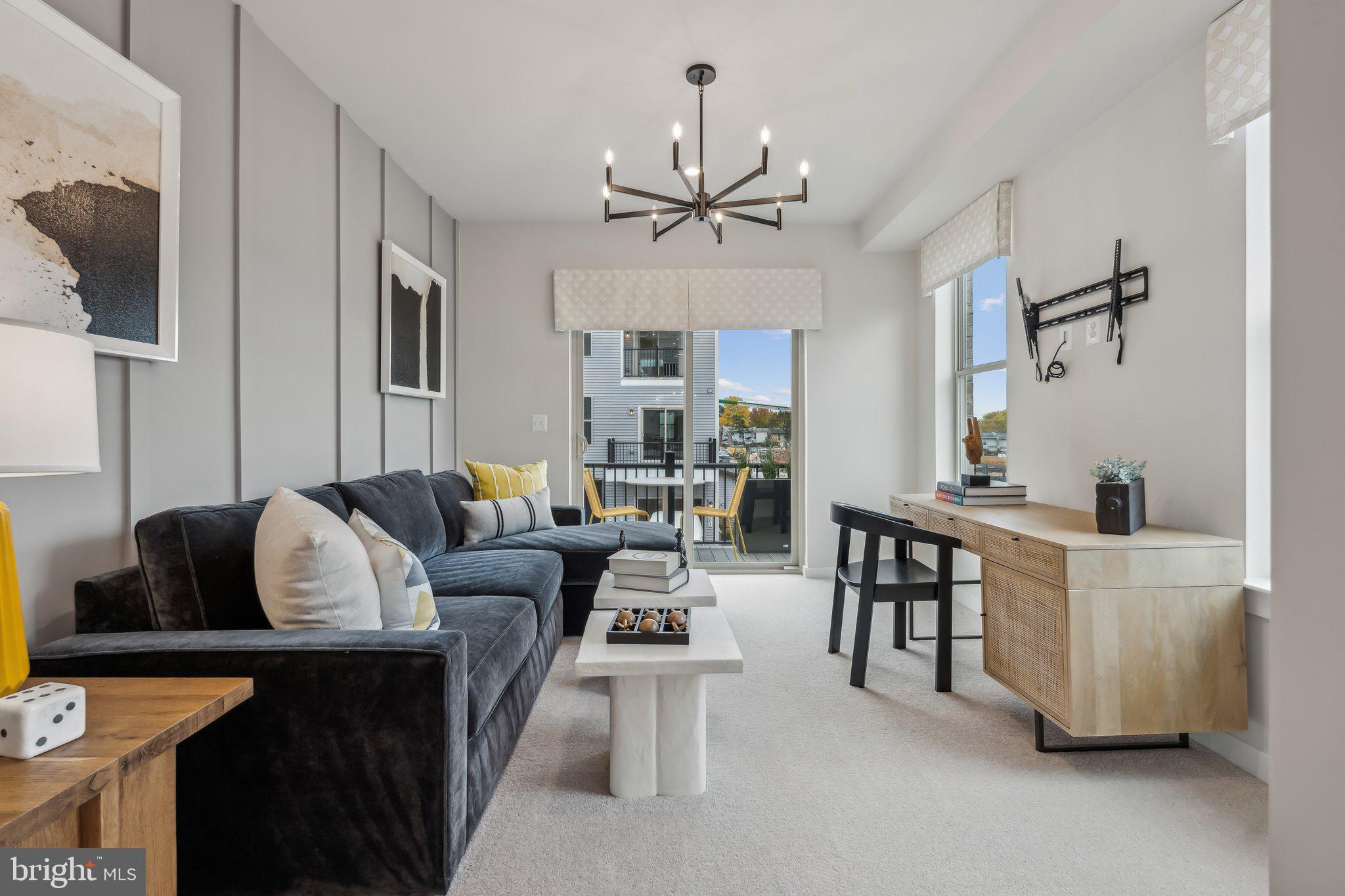 2157 GLACIER ROAD