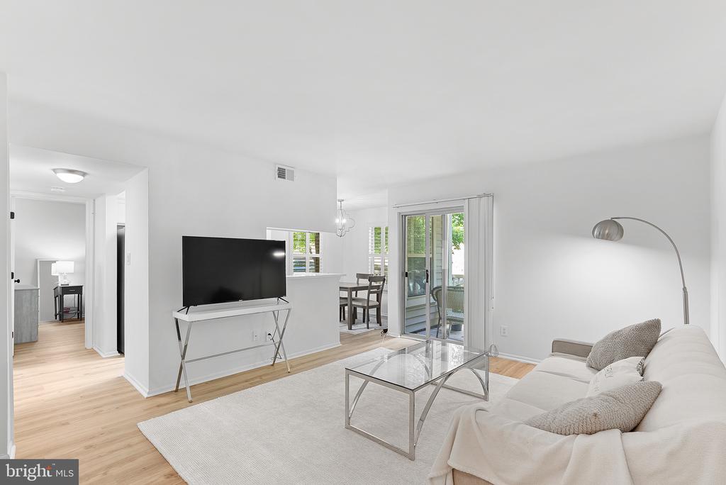 1725 ASCOT WAY Unit: 1725D