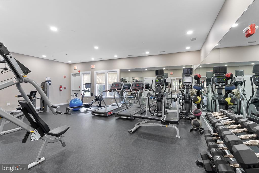 1725 ASCOT WAY Unit: 1725D