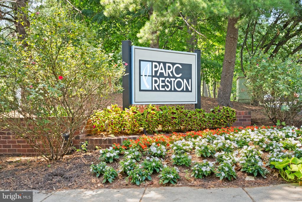 1725 ASCOT WAY Unit: 1725D
