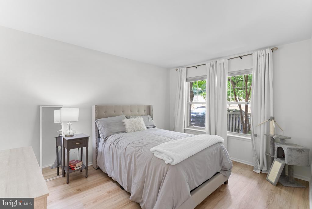 1725 ASCOT WAY Unit: 1725D