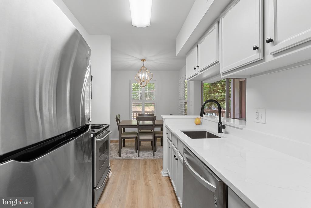 1725 ASCOT WAY Unit: 1725D
