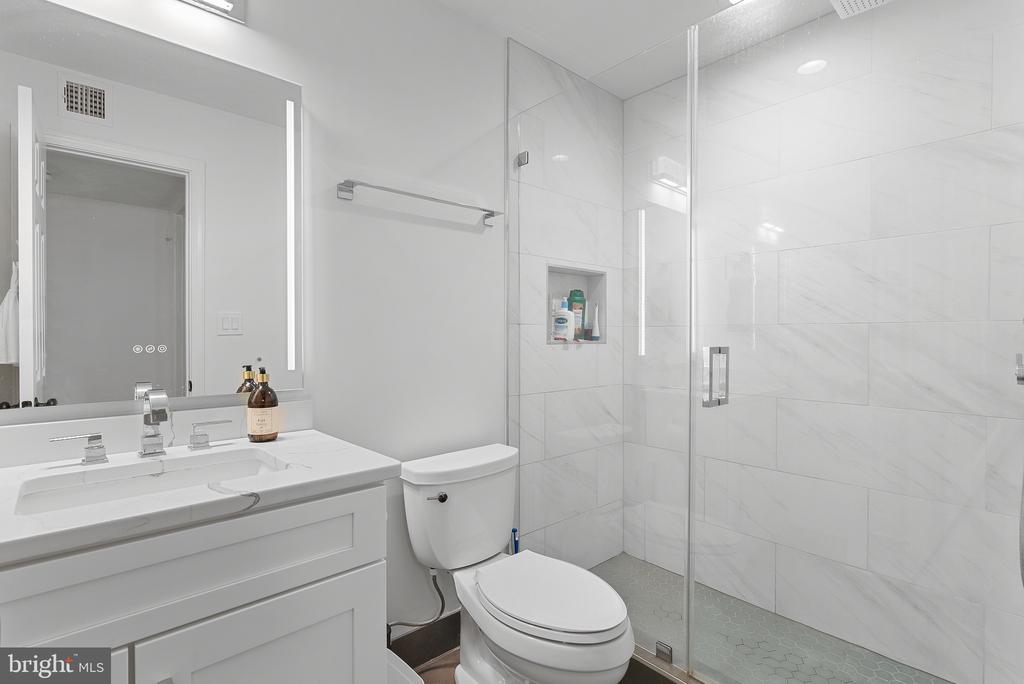 1725 ASCOT WAY Unit: 1725D