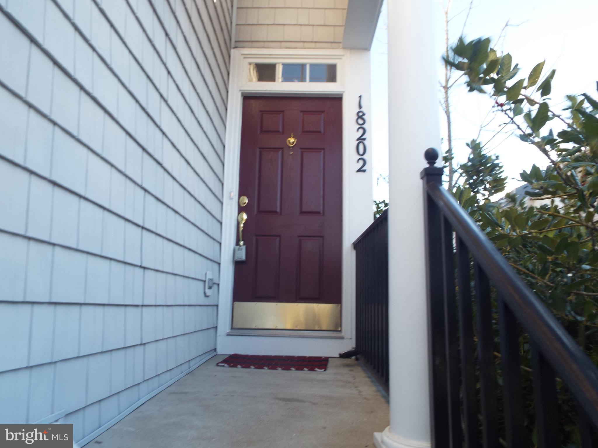 18202 MILL HOUSE SQUARE