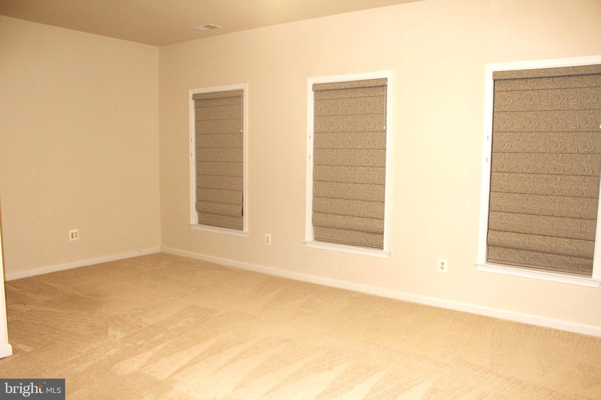 18202 MILL HOUSE SQUARE