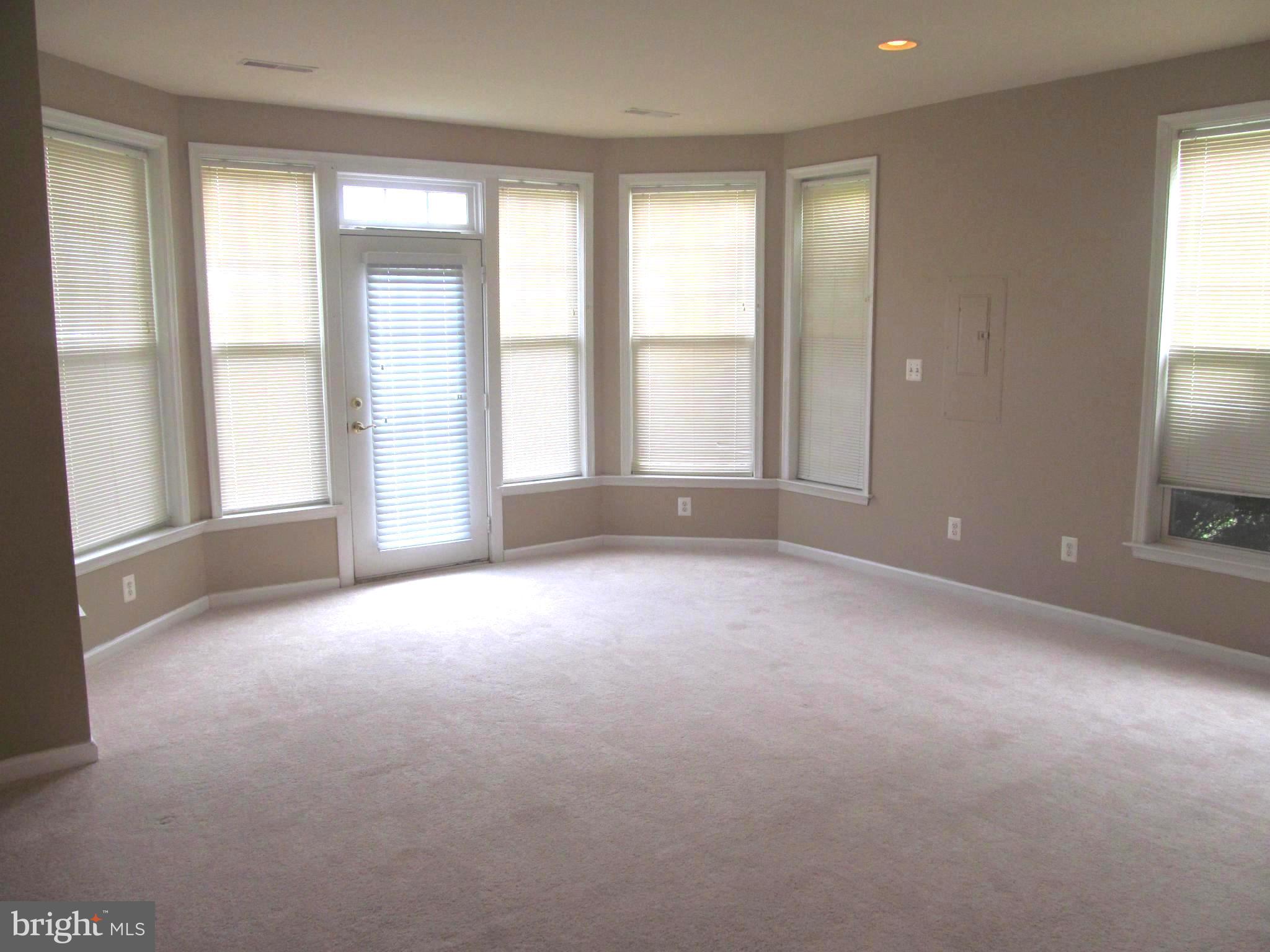 18202 MILL HOUSE SQUARE