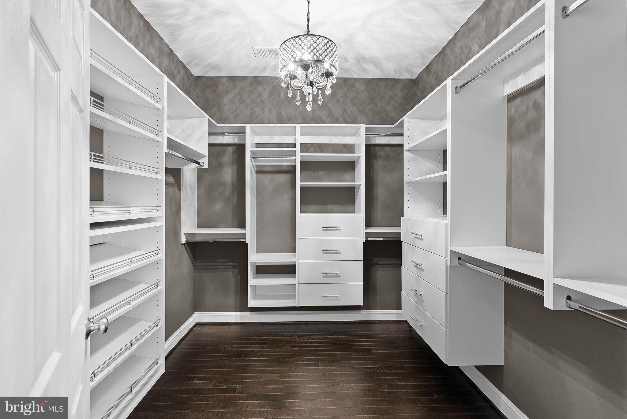 21431 FAIRHUNT DRIVE