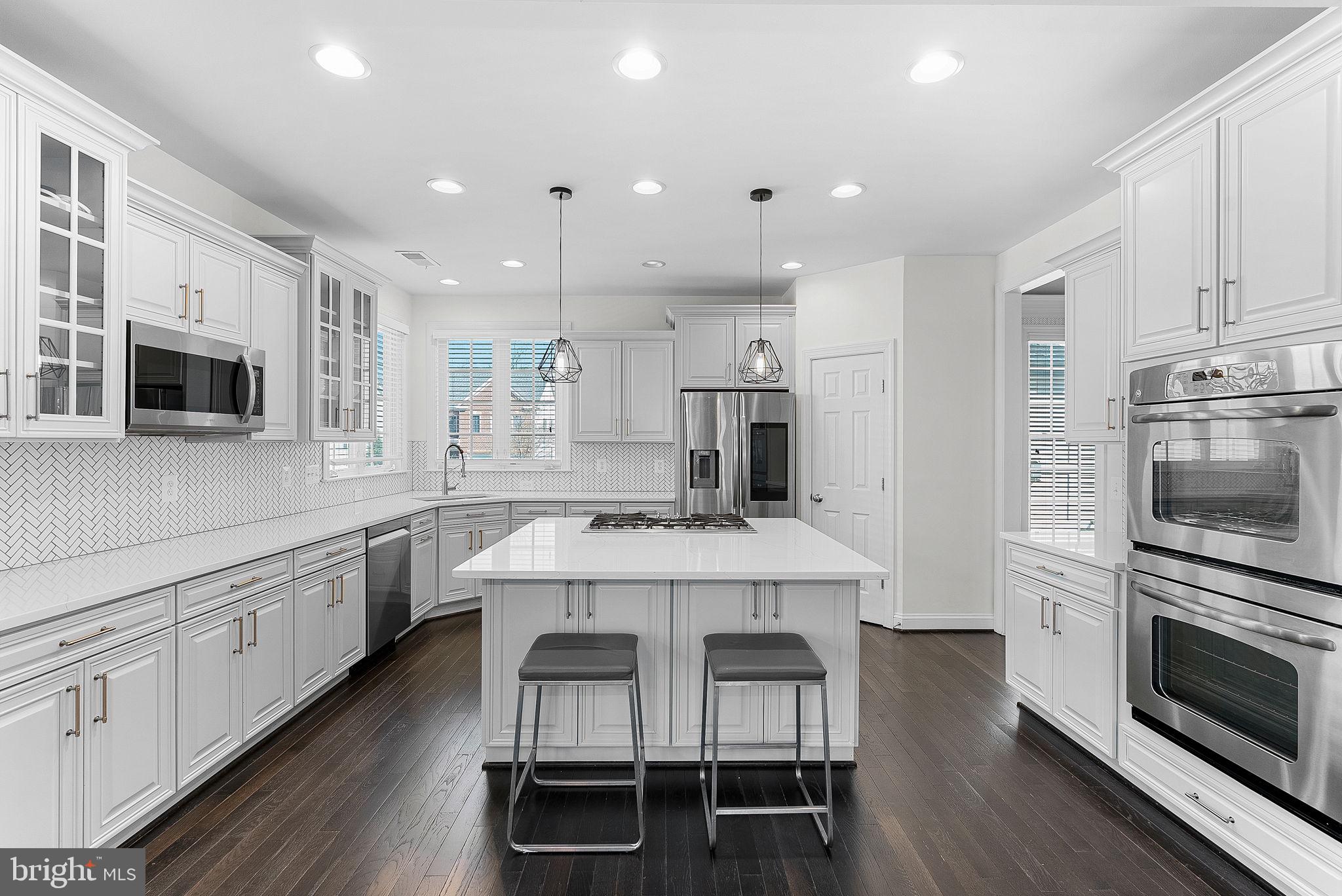 21431 FAIRHUNT DRIVE