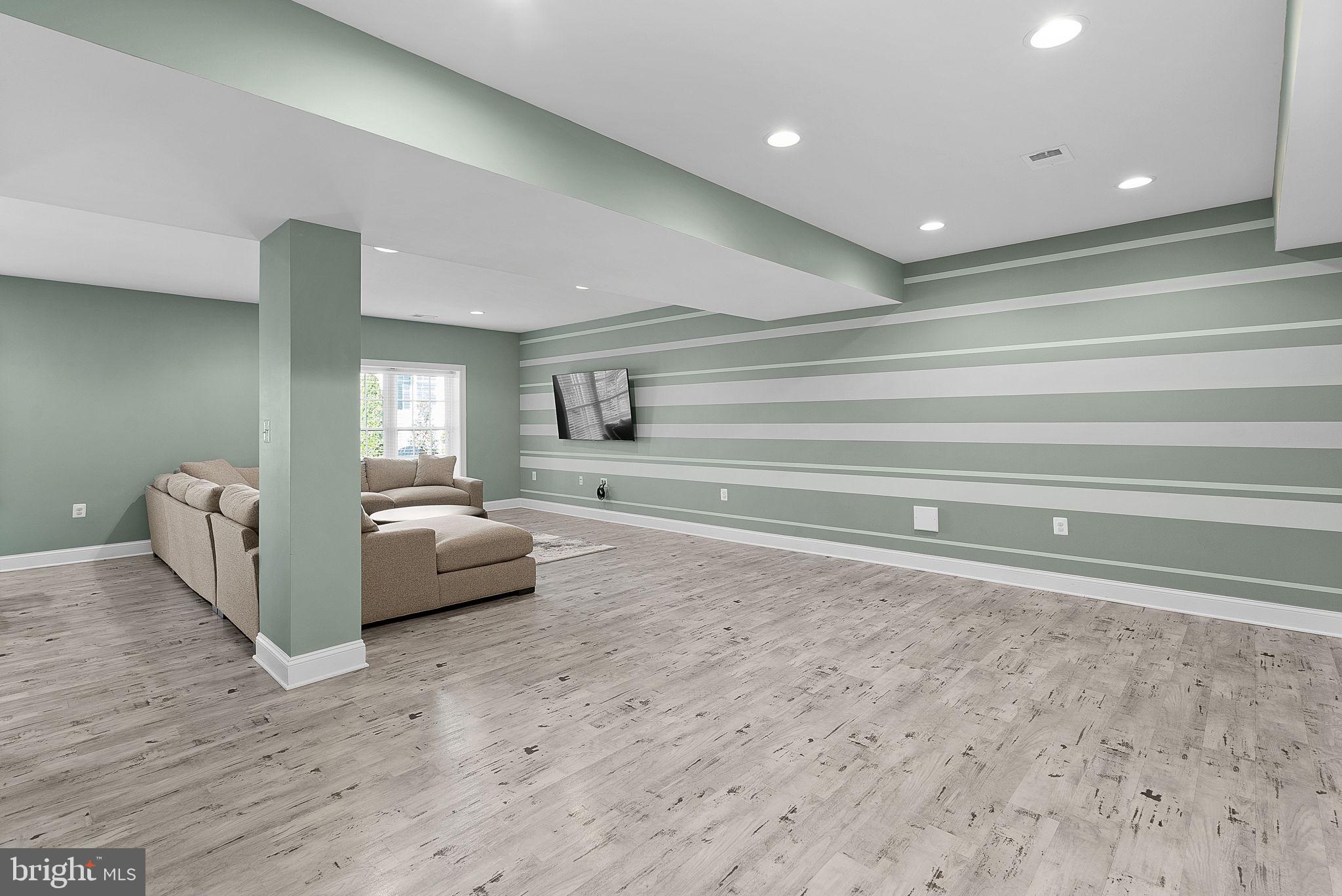 21431 FAIRHUNT DRIVE