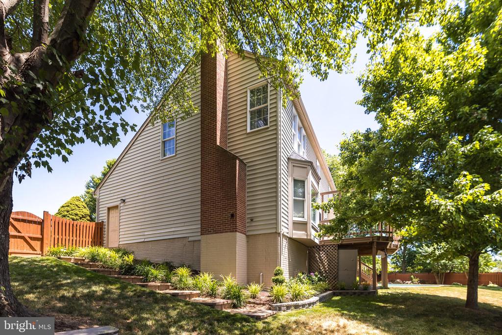 17455 ALDERSHOT PLACE