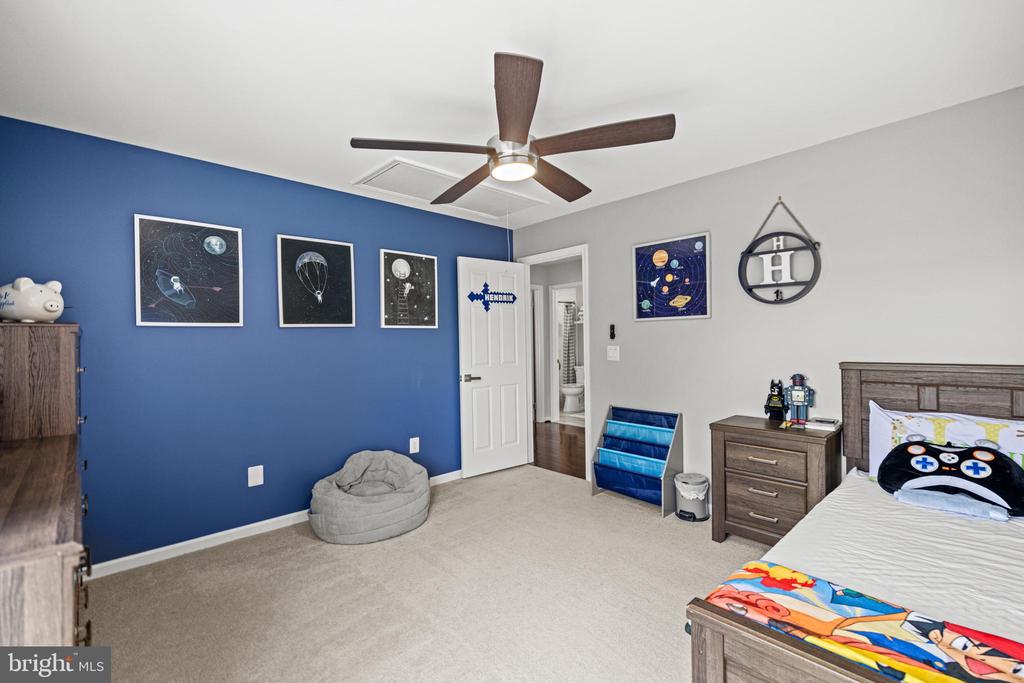 17455 ALDERSHOT PLACE