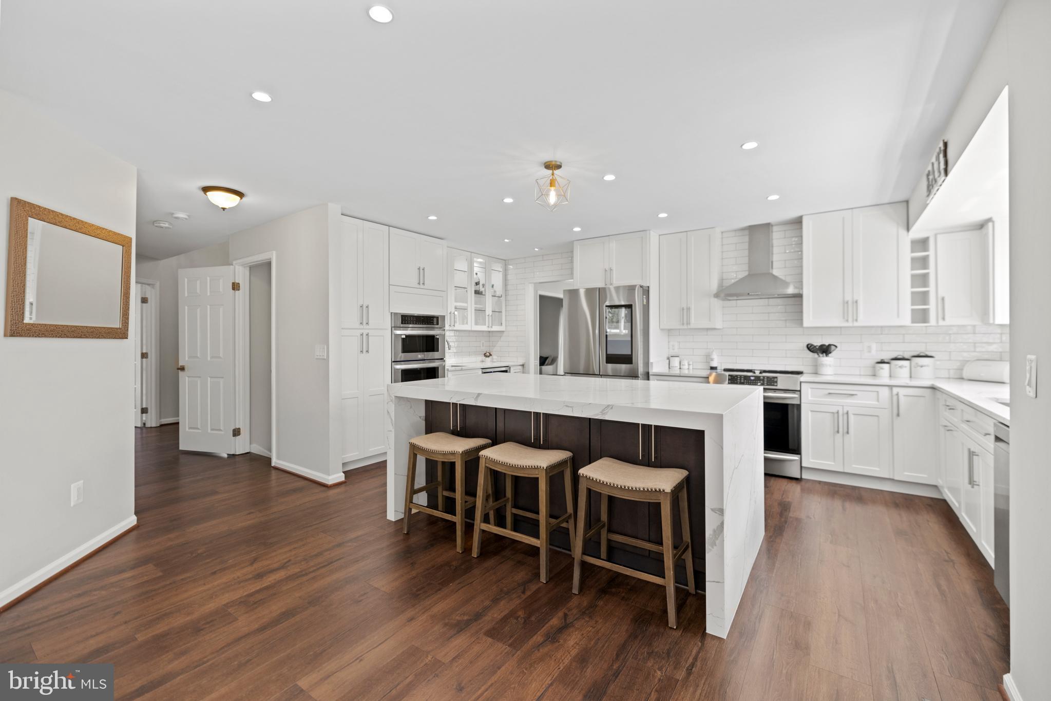 17455 ALDERSHOT PLACE