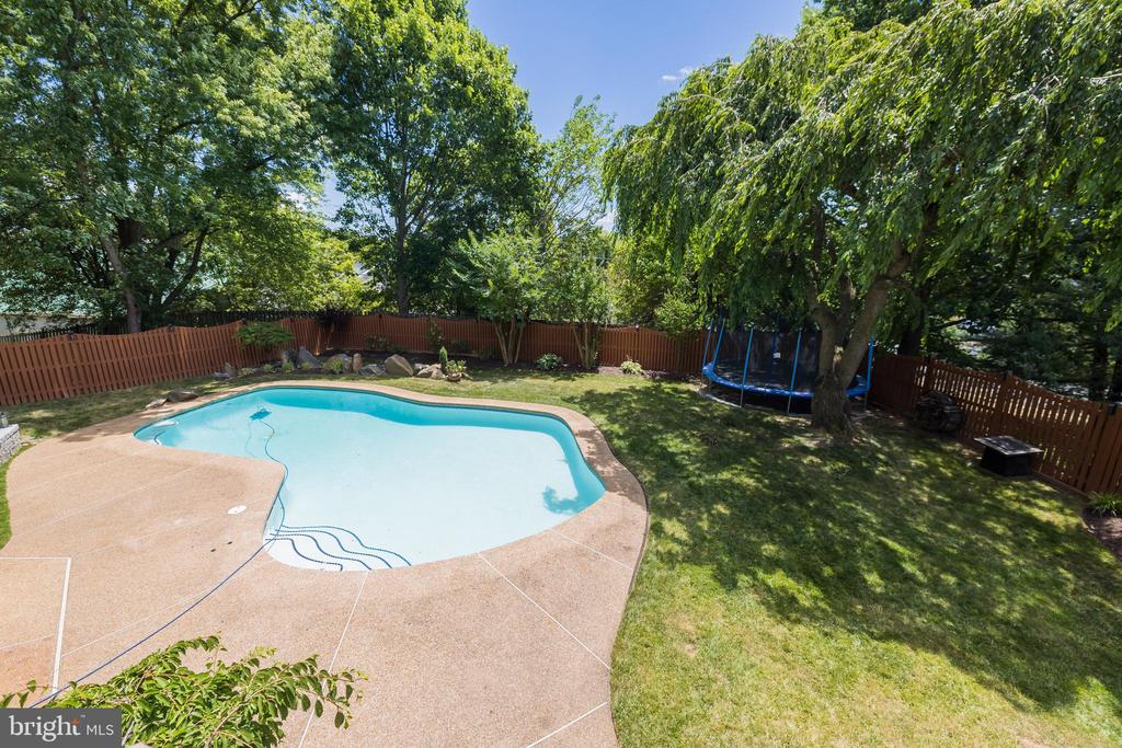 17455 ALDERSHOT PLACE