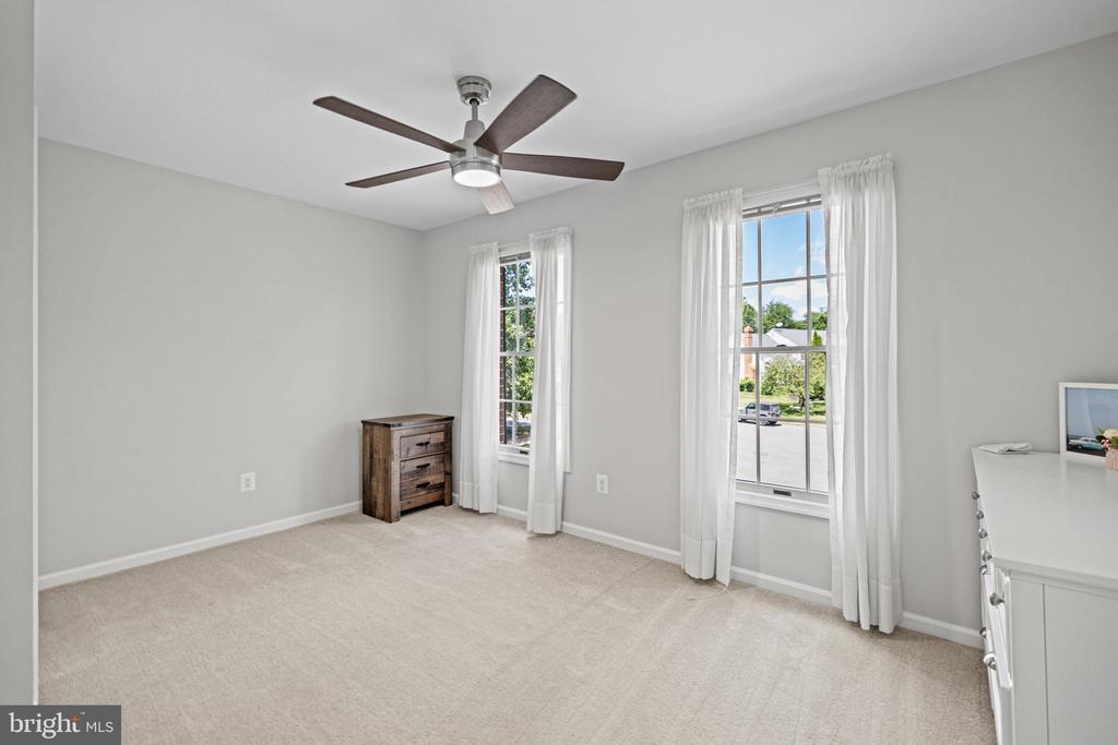 17455 ALDERSHOT PLACE