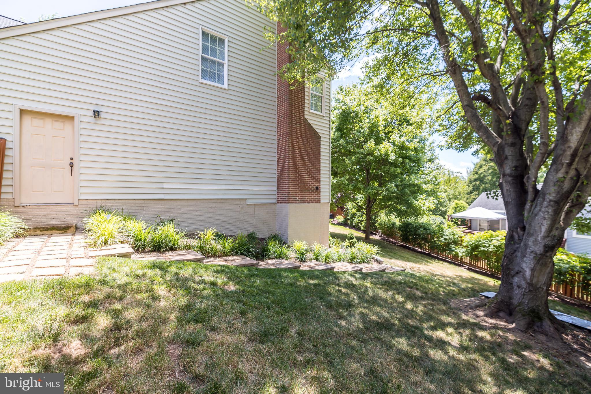 17455 ALDERSHOT PLACE