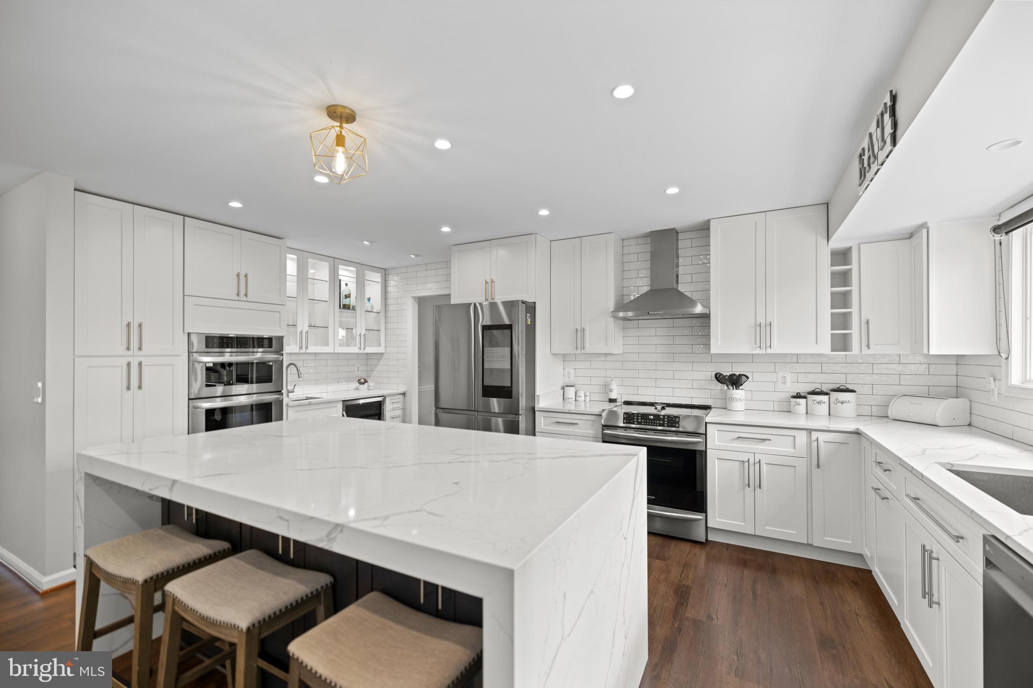 17455 ALDERSHOT PLACE