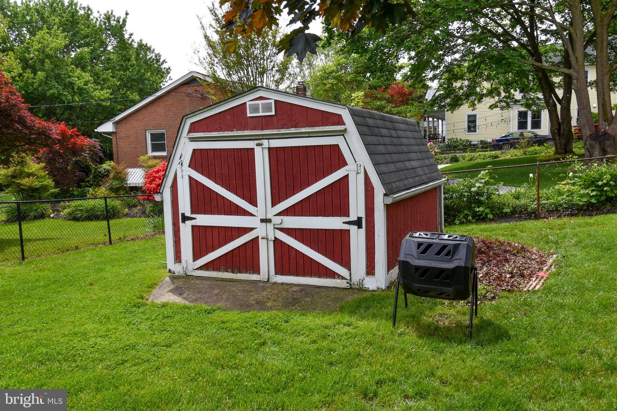 2 CINNAMON FERN ROAD
