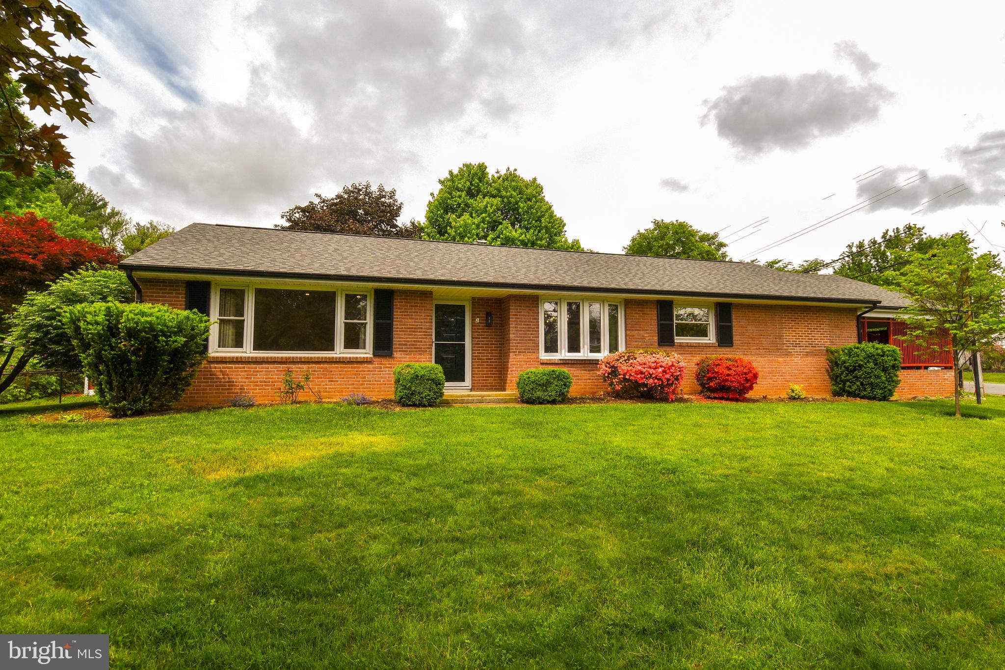2 CINNAMON FERN ROAD