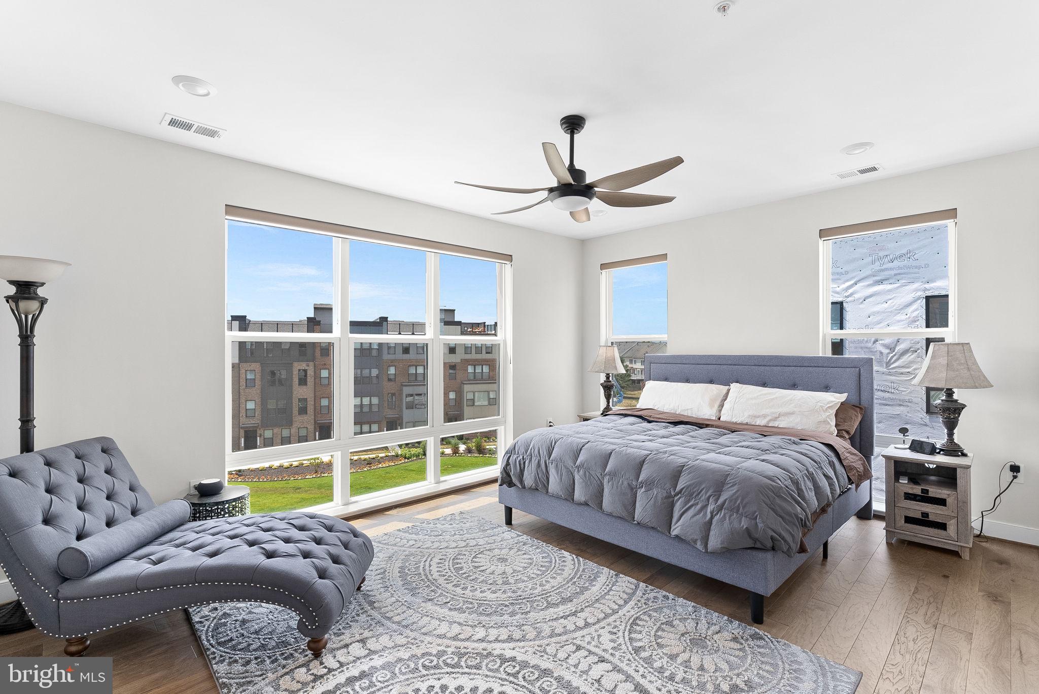 43820 TRACKSIDE TERRACE 404