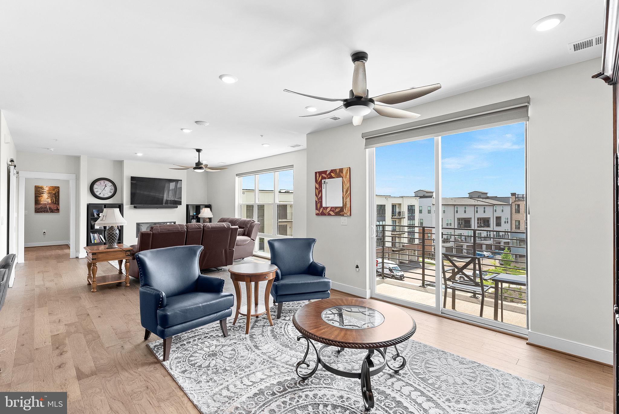 43820 TRACKSIDE TERRACE 404