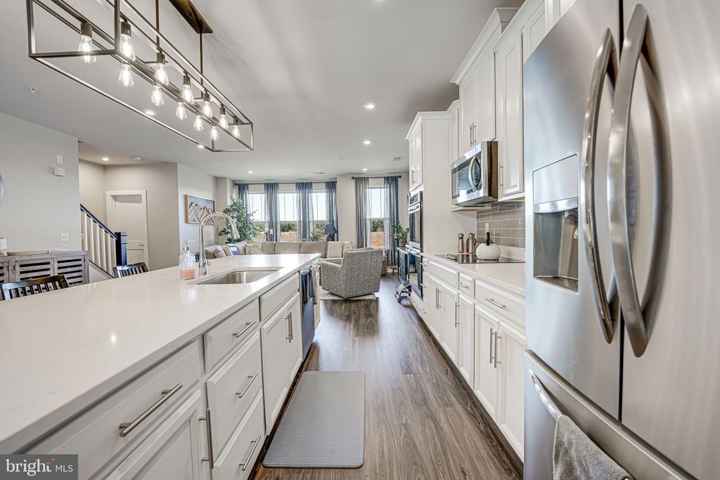 2218 ABBOCCATO TERRACE SE