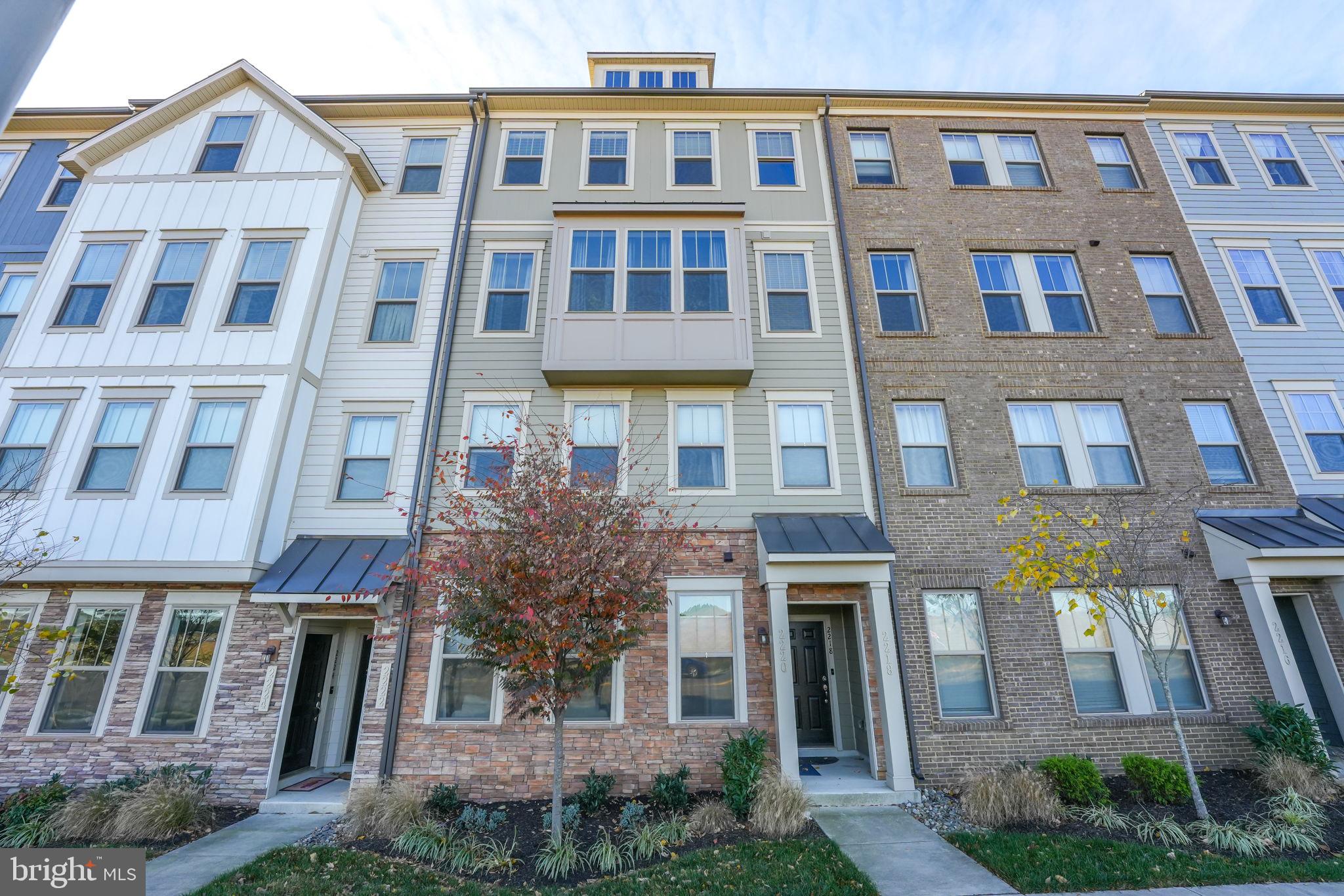 2218 ABBOCCATO TERRACE SE