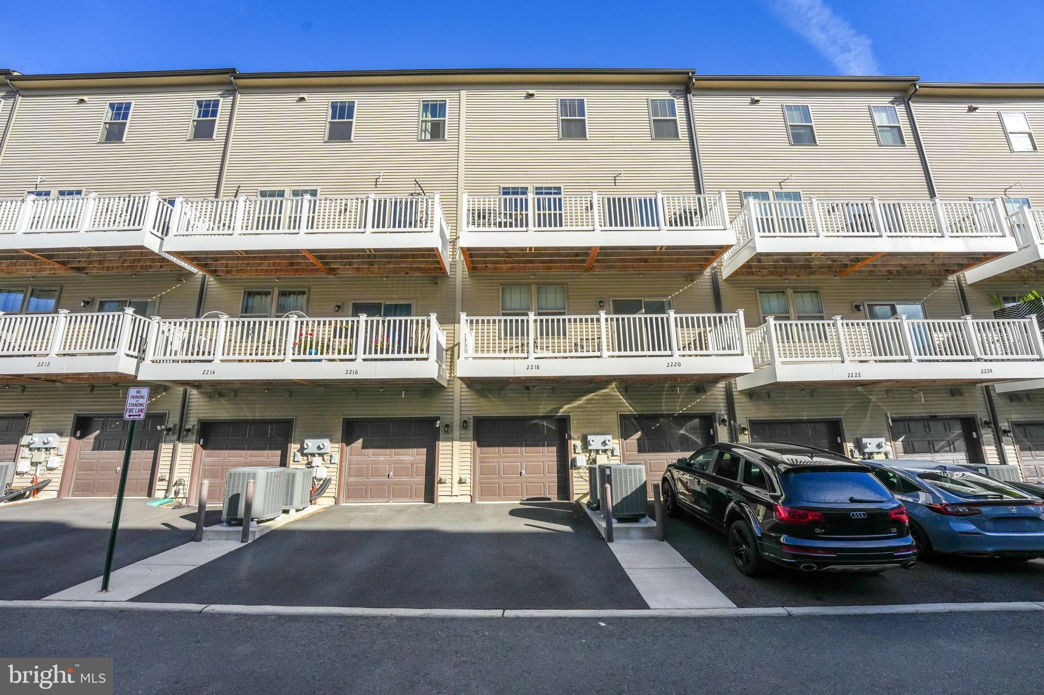 2218 ABBOCCATO TERRACE SE