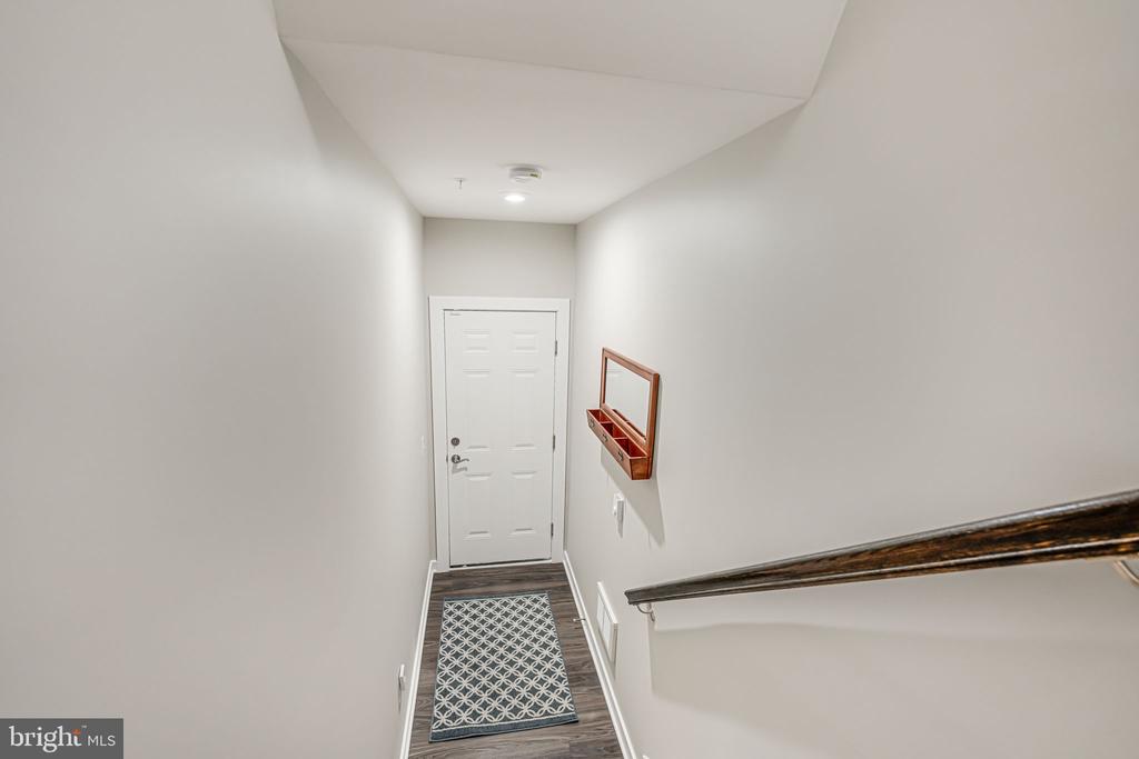 2218 ABBOCCATO TERRACE SE