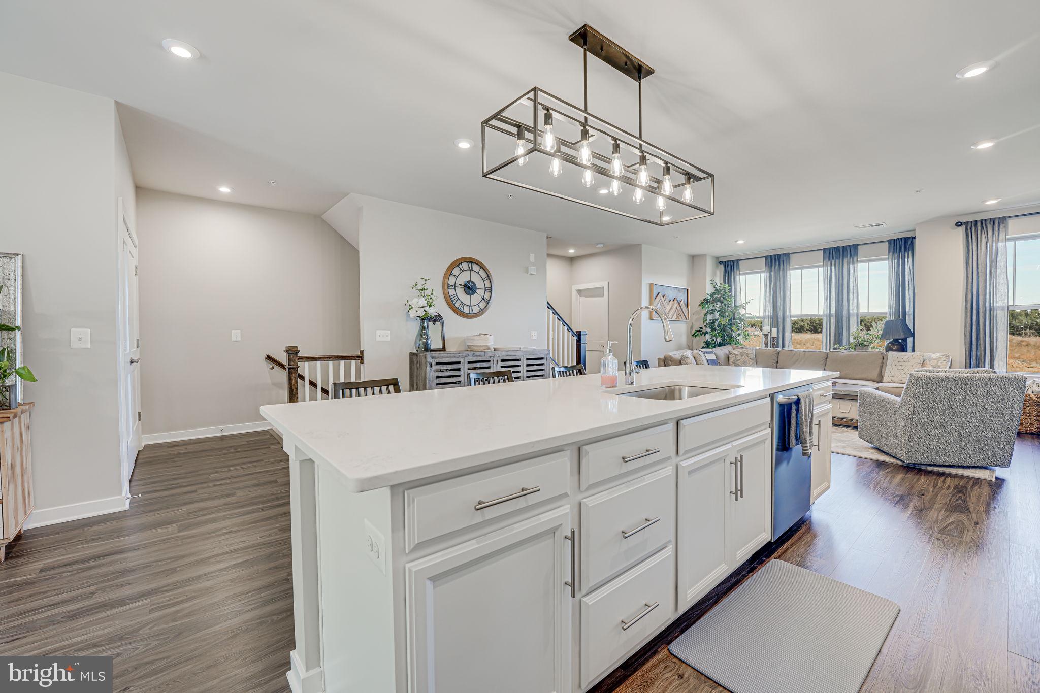 2218 ABBOCCATO TERRACE SE