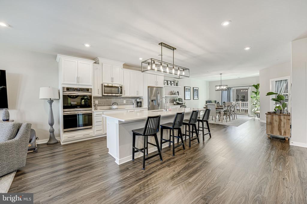 2218 ABBOCCATO TERRACE SE