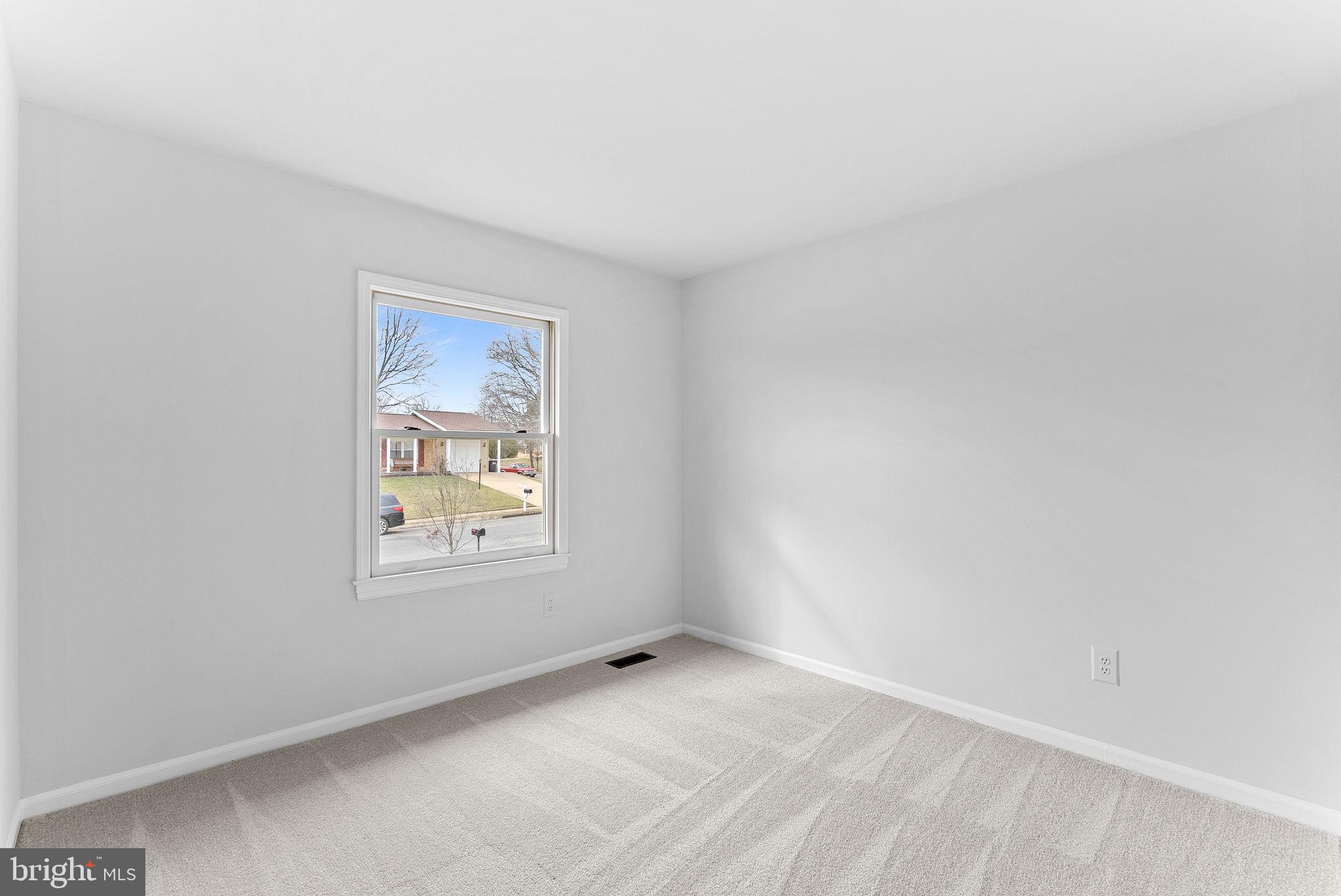 112 W BRIGHTON AVENUE