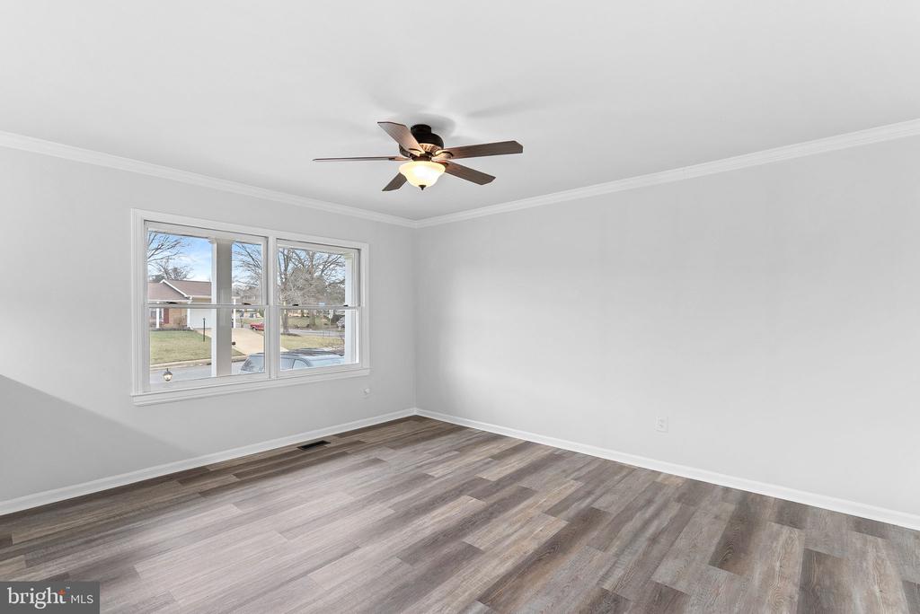 112 W BRIGHTON AVENUE