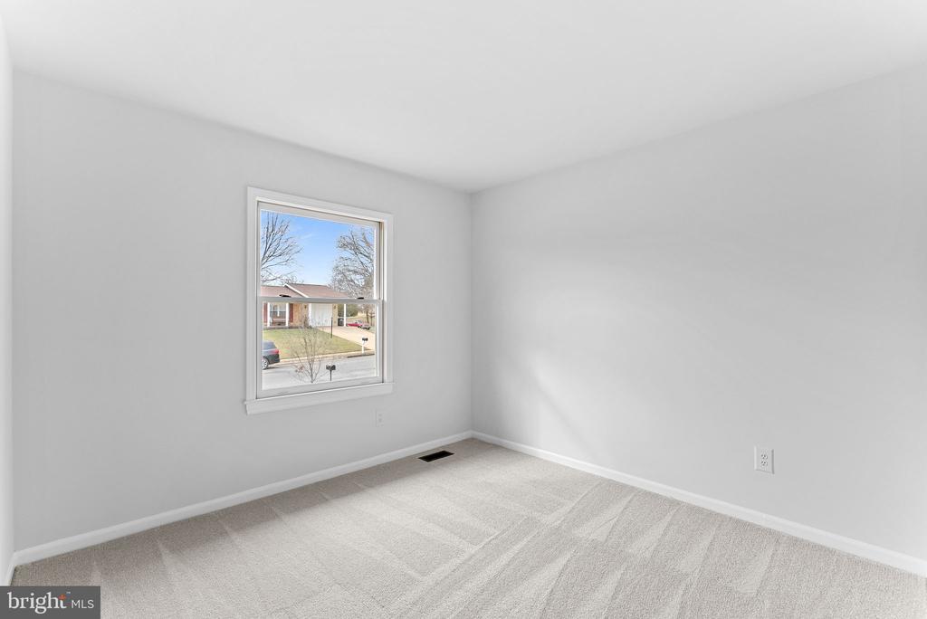 112 W BRIGHTON AVENUE