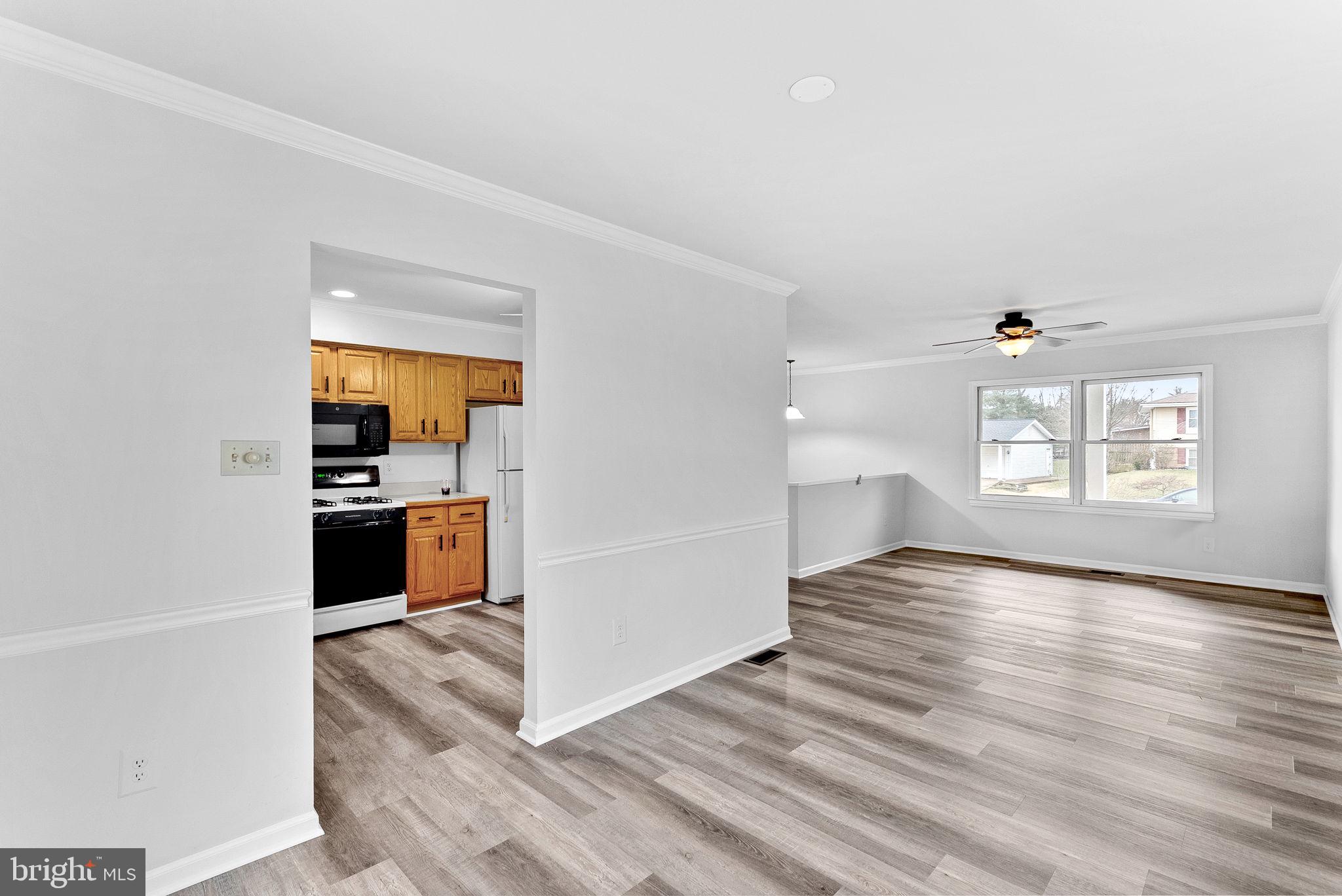 112 W BRIGHTON AVENUE