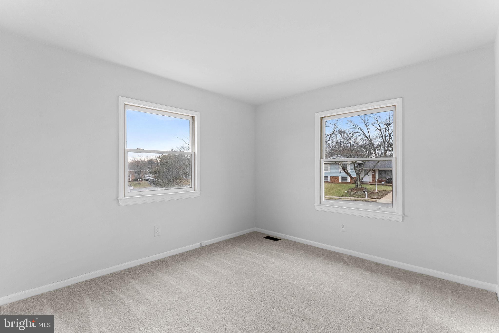 112 W BRIGHTON AVENUE