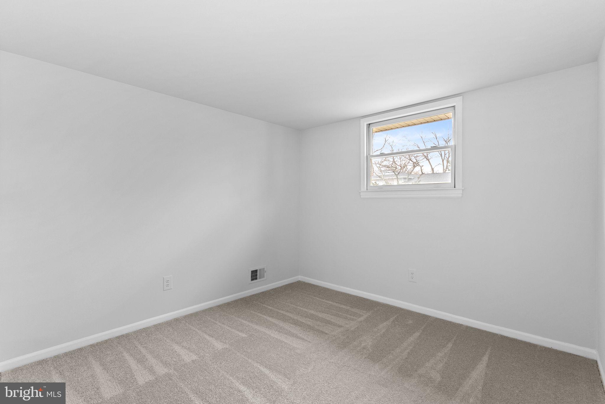 112 W BRIGHTON AVENUE