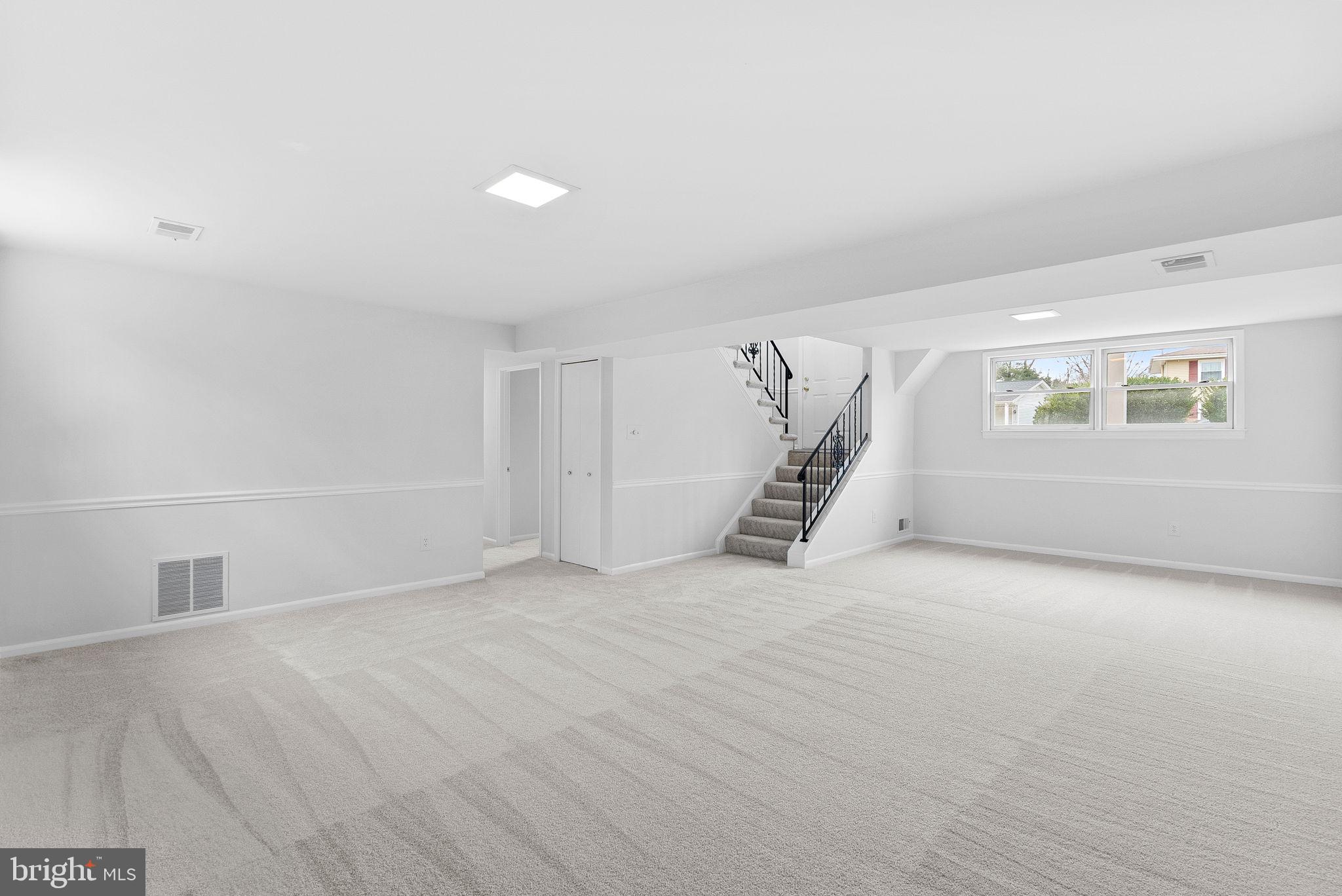 112 W BRIGHTON AVENUE