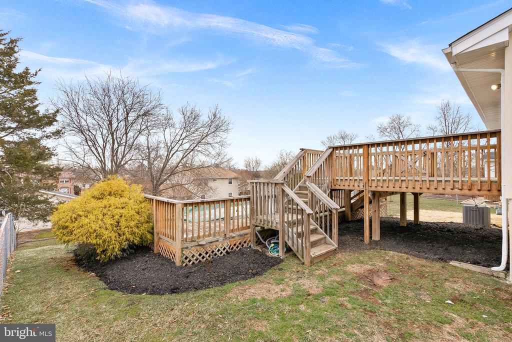 112 W BRIGHTON AVENUE