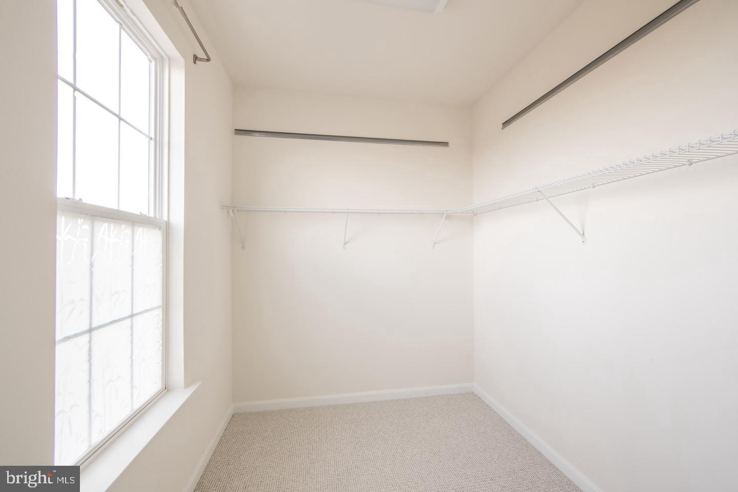 43871 CENTERGATE DRIVE