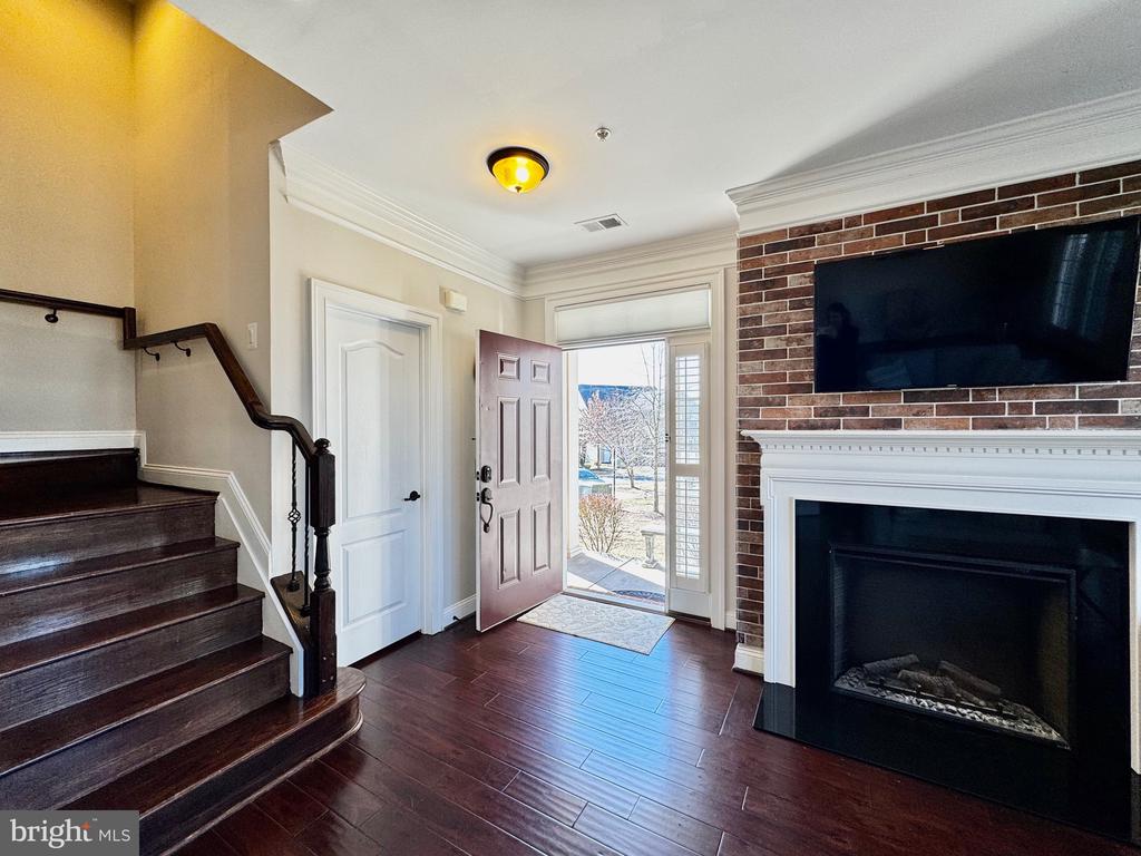 42562 WILDLY TERRACE