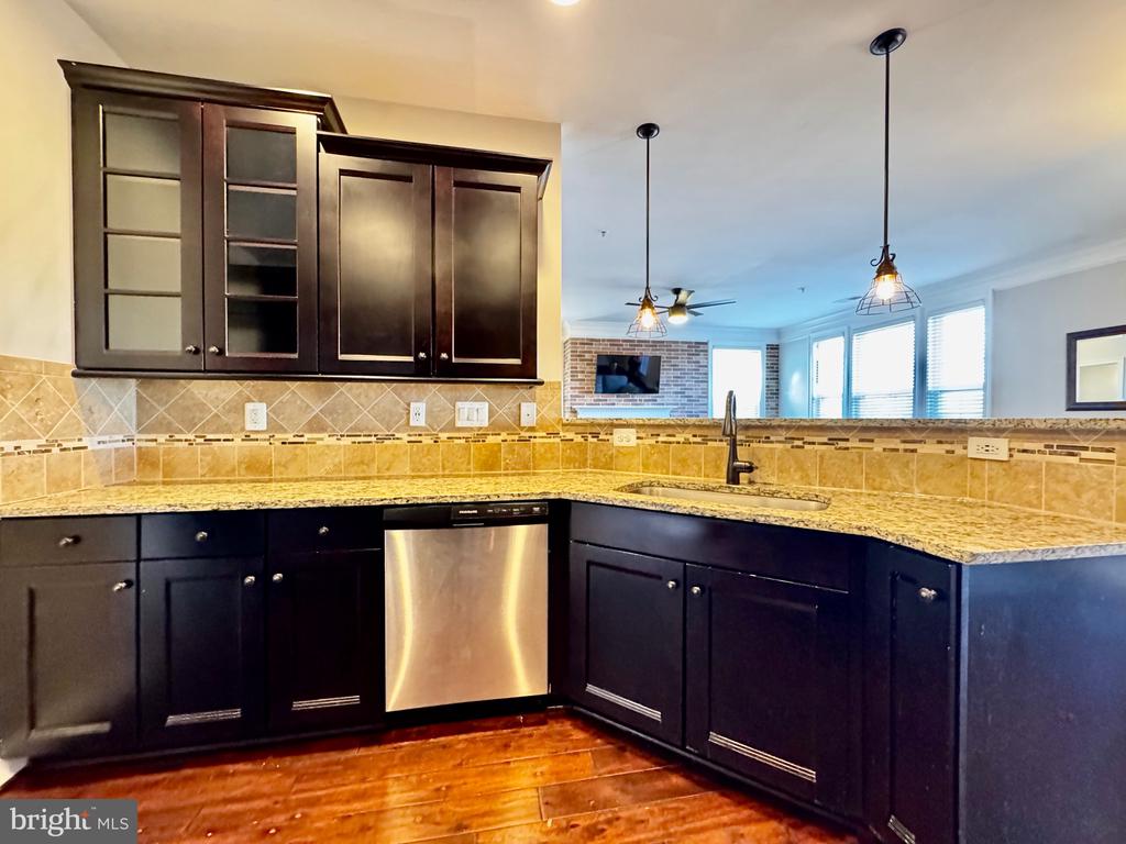 42562 WILDLY TERRACE