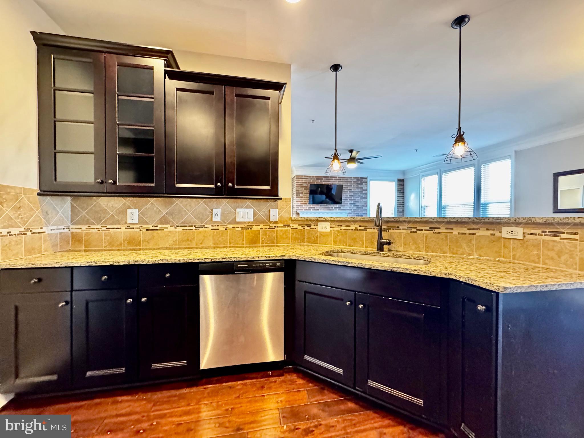 42562 WILDLY TERRACE