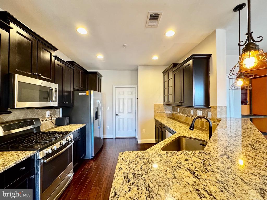 42562 WILDLY TERRACE