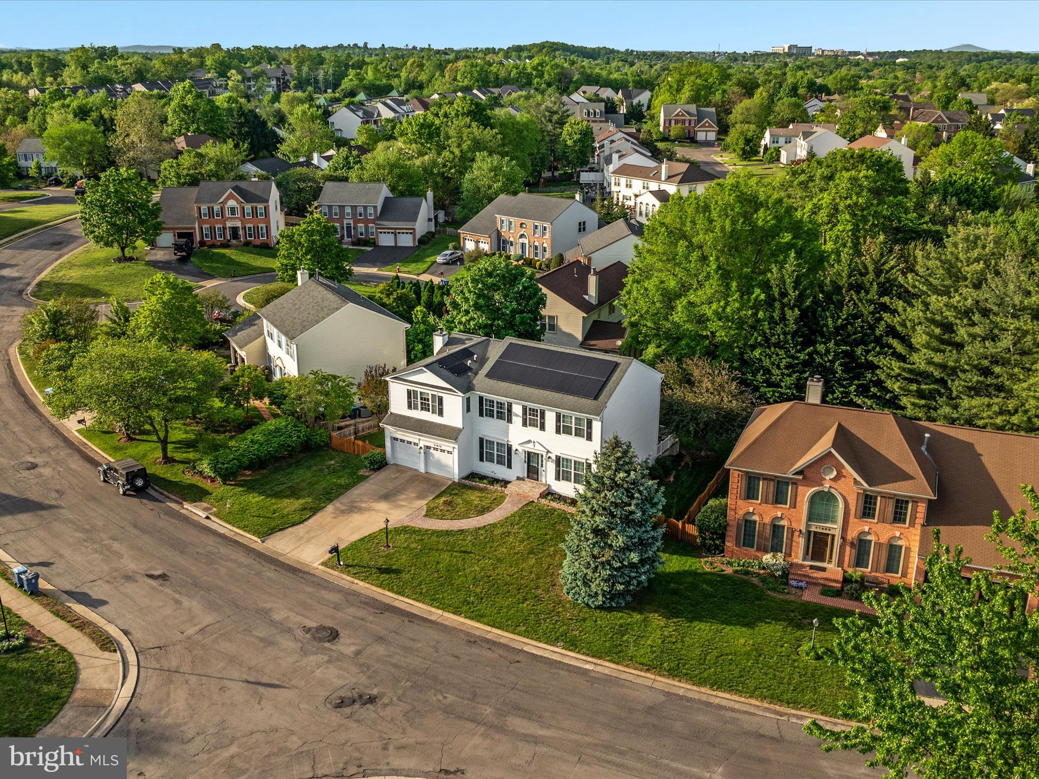 43876 GLENHAZEL DRIVE