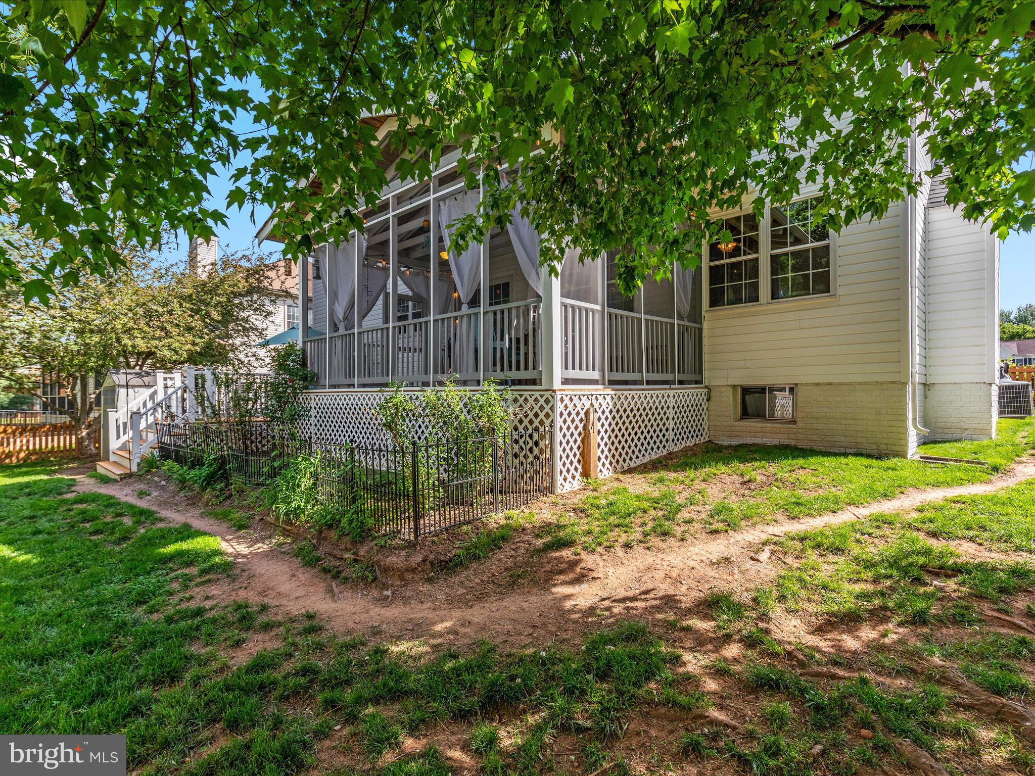 43876 GLENHAZEL DRIVE