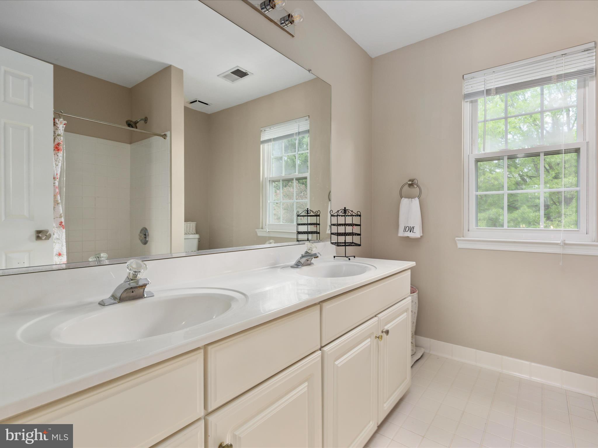 43876 GLENHAZEL DRIVE