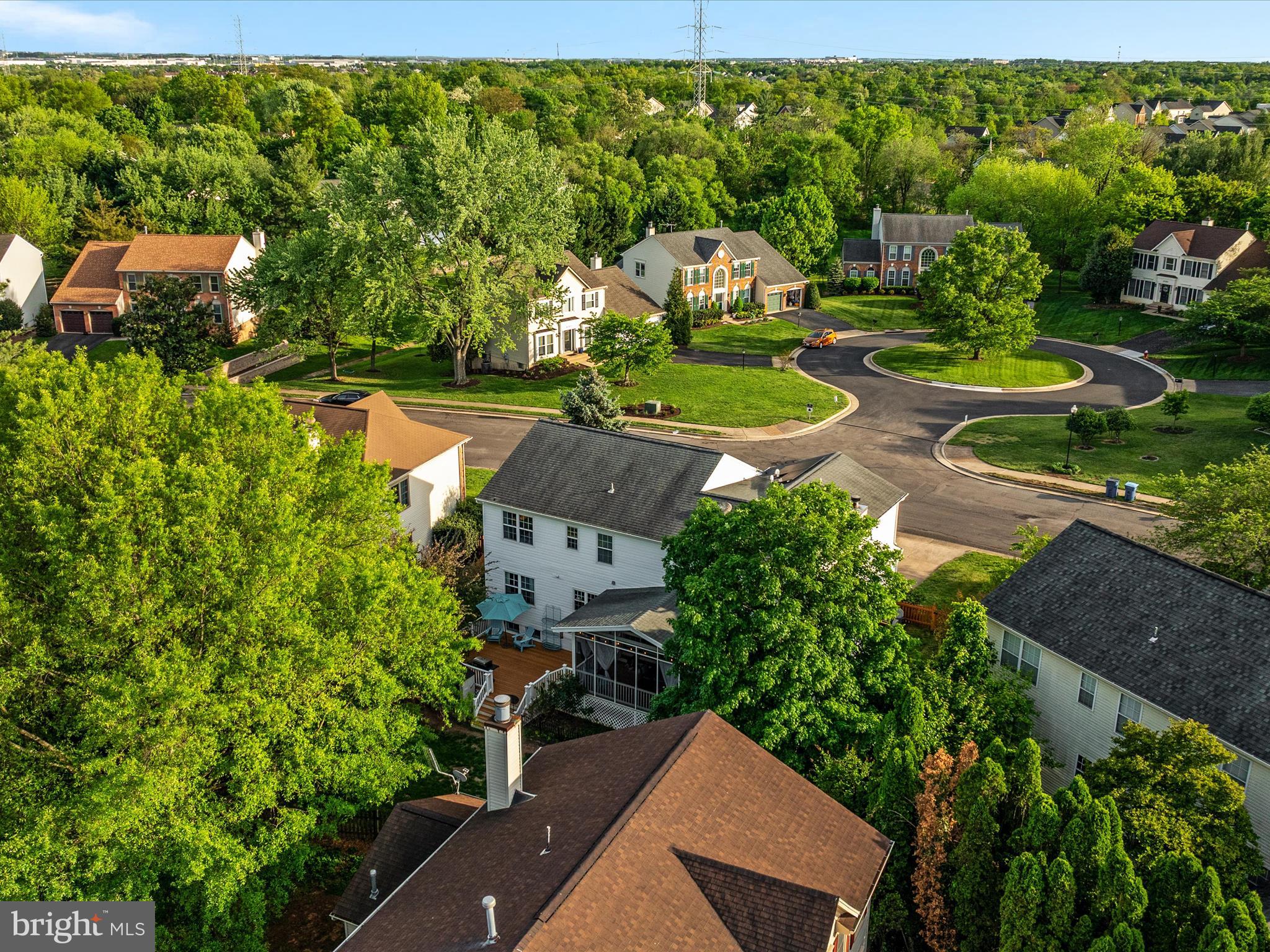 43876 GLENHAZEL DRIVE