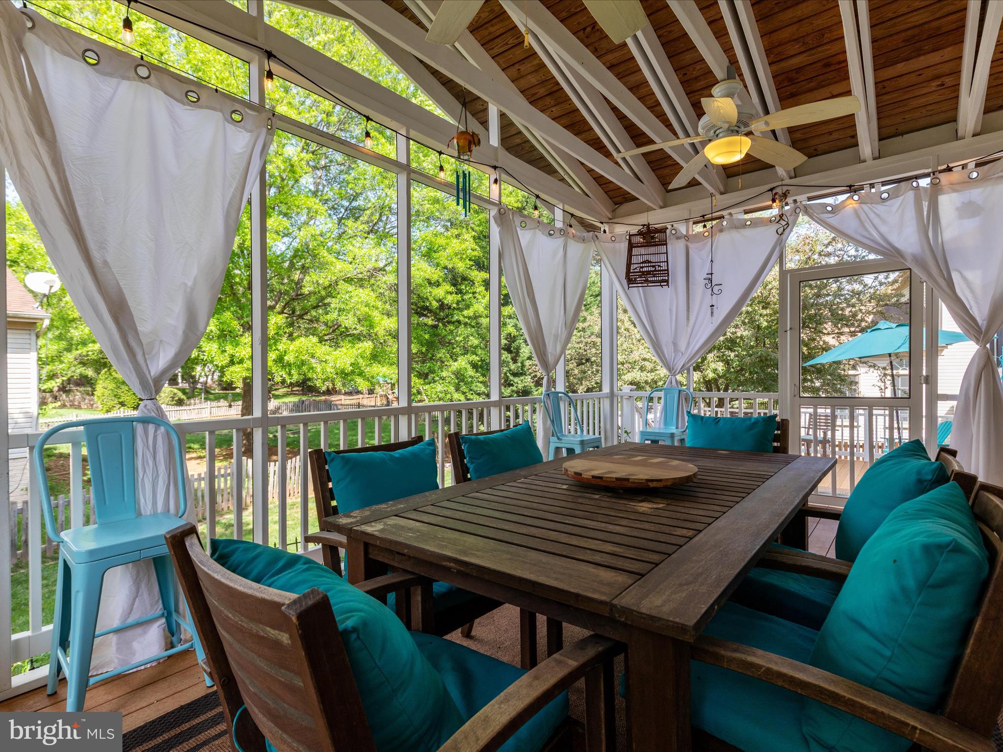 43876 GLENHAZEL DRIVE